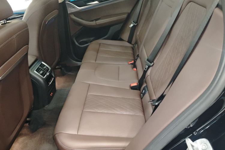 Used BMW iX3 2024 Leading Model
