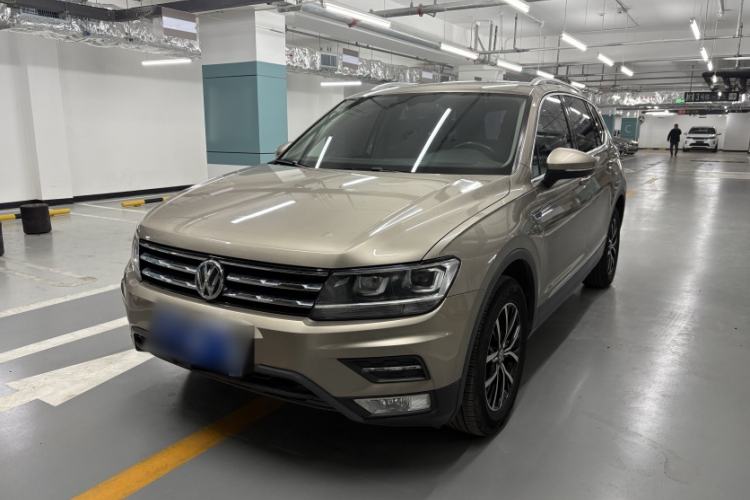 Used Volkswagen Tiguan L 2017 330TSI Automatic Two-Wheel Drive Luxury Edition
