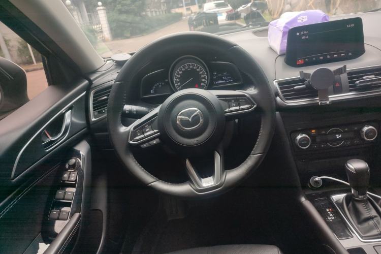 Used Mazda Mazda 3 Axela 2017 Sedan 2.0L Automatic Prestige Model China V Standard