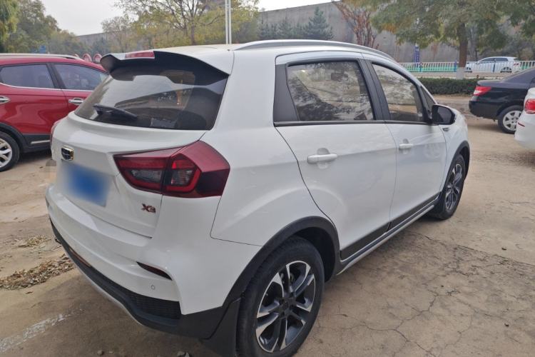Used Geely Auto Vision X3 2019 Upgraded Model 1.5L CVT Elite Version
