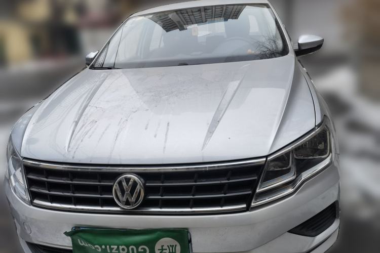 Used Volkswagen Jetta 2017 1.5L Manual Fashion Edition