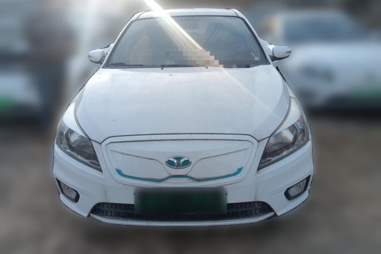 Used  300E 2017 Standard Model