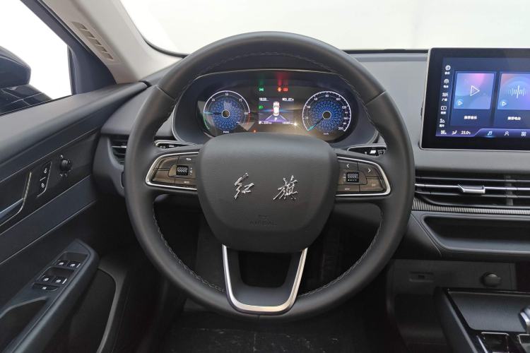 Used Hongqi E-QM5 2023 Base Travel Edition
