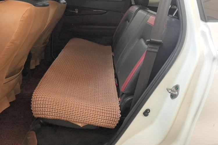 Used HYOSOW S3 2014 1.5L Comfort Version China IV Emission Standard
