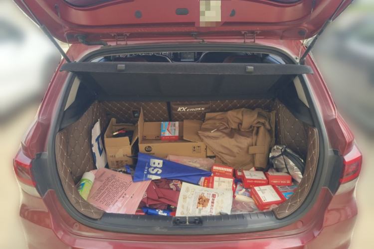 Used Kia KX Cross 2017 1.4L AT GLS