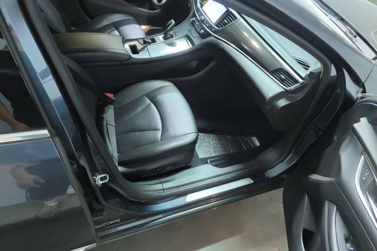 Used Buick LaCrosse 2021 652T Luxury Model
