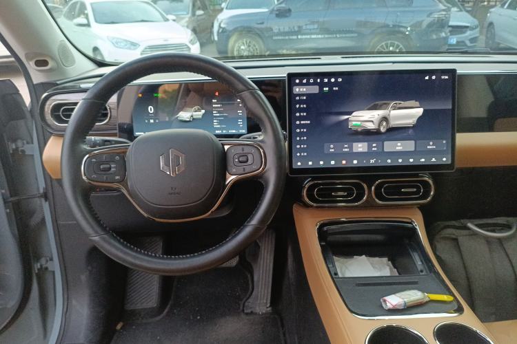 Used Leapmotor C11 2024 Range-Extended 300 Luxury Edition
