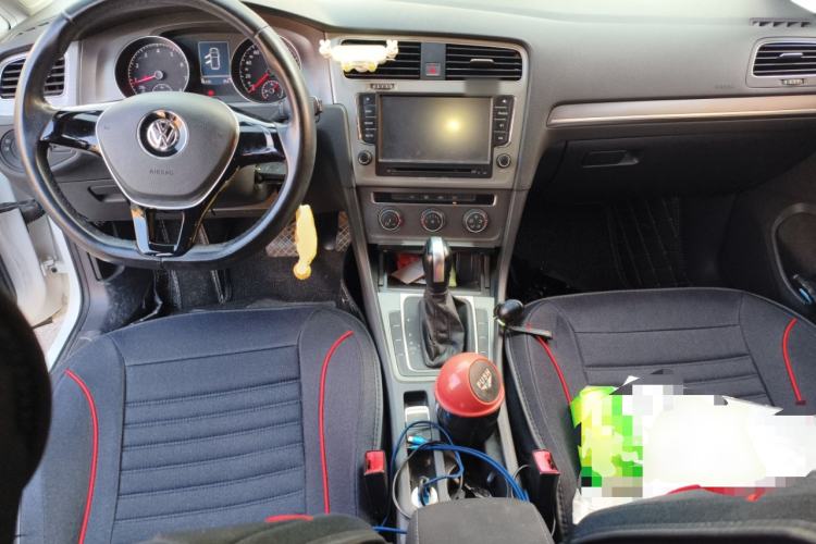 Used Volkswagen Golf 2015 1.4TSI Automatic Comfort Model
