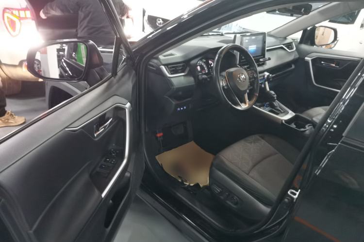 Used Toyota RAV4 2020 2.0L CVT Two-Wheel Drive Fashion Edition
