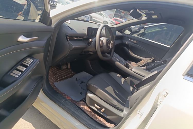 Used Baojun Yunhai 2024 600km Pure Electric Version
