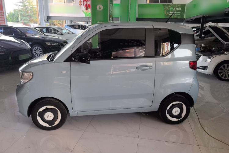 Used Wuling Hongguang MINIEV 2022 Zizai Version Lithium-NMC
