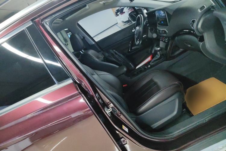 Used GAC Trumpchi GS4 2018 235T Automatic Two-Wheel Drive Luxury Smart Connectivity Version
