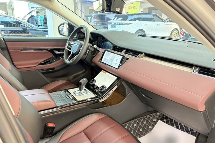 Used Land Rover Range Rover Evoque 2022 Facelifted Aurora L 249 PS R-Dynamic Luxury Edition
