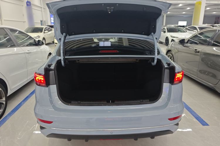 Used Geely Auto Emgrand 2023 4th Generation Champion Edition 1.5L CVT Flagship Model
