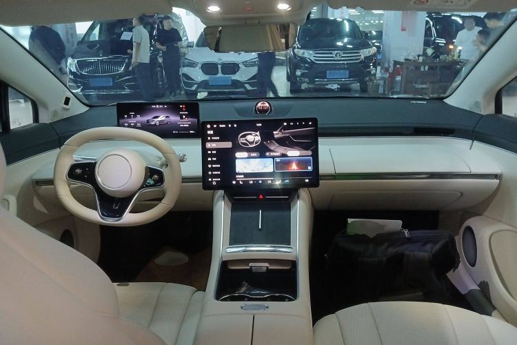 Used Hima Luxeed S7 2024 Max Rear-Drive Long-Range Intelligent Driving Version
