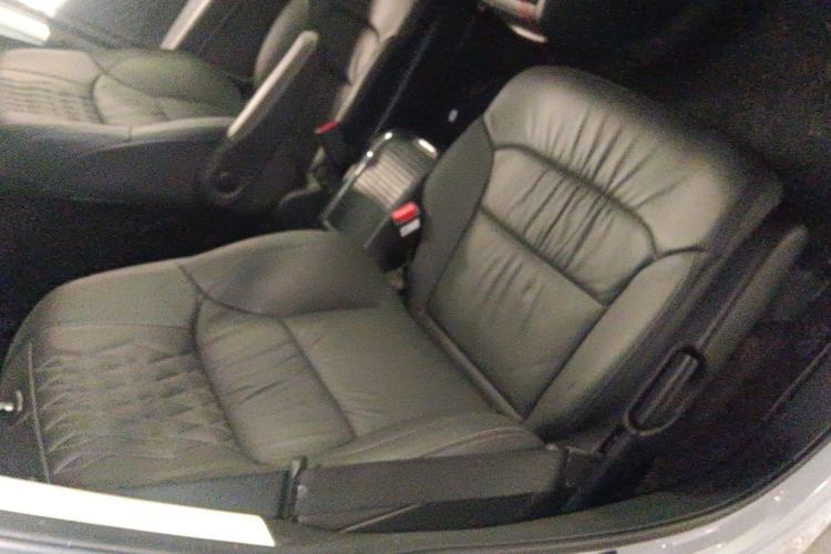 Used Honda Elysion 2024 2.0L eHEV Luxury Edition
