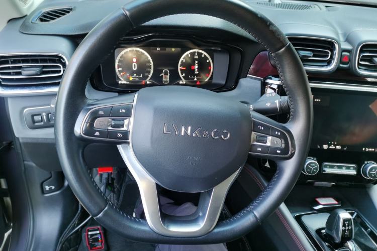 Used Lynk & Co 02 2019 High-Energy Edition 2.0T Automatic Two-Wheel Drive Shine Pro Edition China VI Standard
