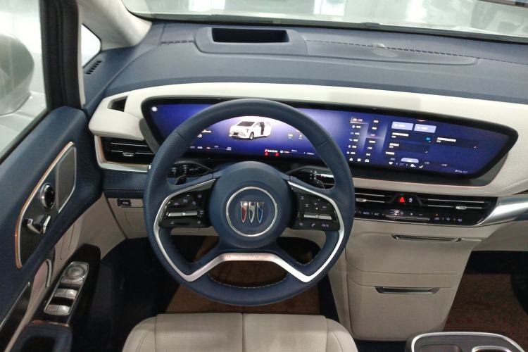 Used Buick Century 2025 2.0T Seven-Seater Yinshi Edition
