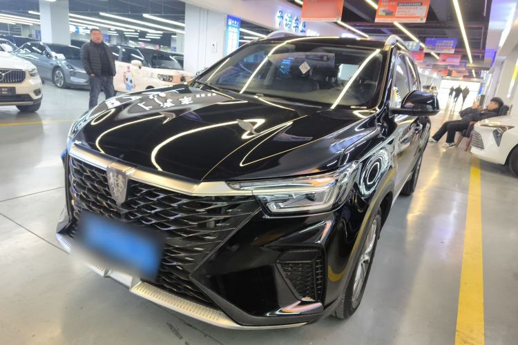 Used Roewe RX5 2023 PLUS 330TGI Automatic Trendsetting Smart Edition
