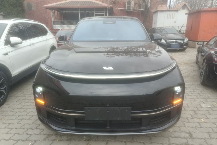 Used Li Auto L8 2024 PRO Model
