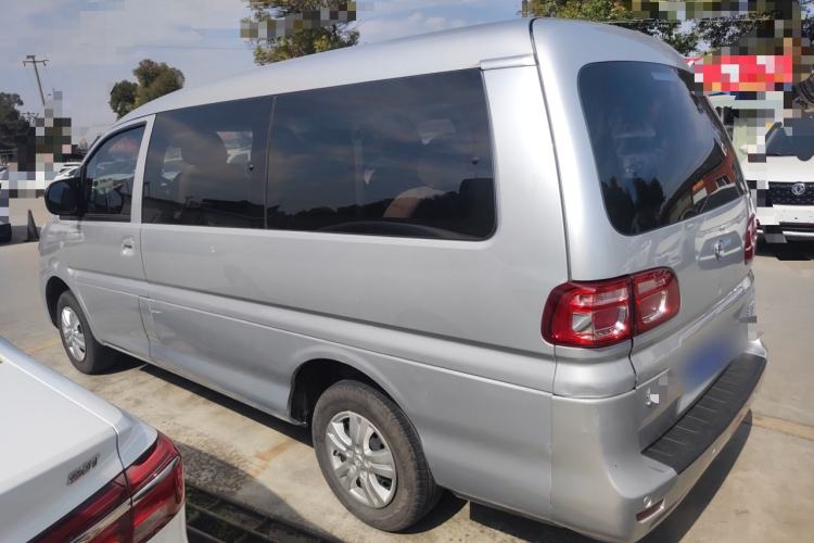 Used FORTHING Lingzhi 2019 Facelifted M5L 1.6L 7-Seater Base Model China VI Standard
