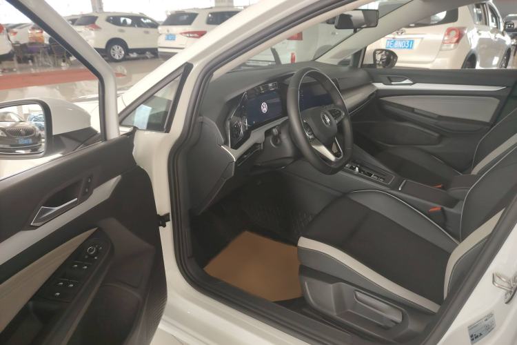 Used Volkswagen Golf 2023 Facelift 280TSI DSG Pro
