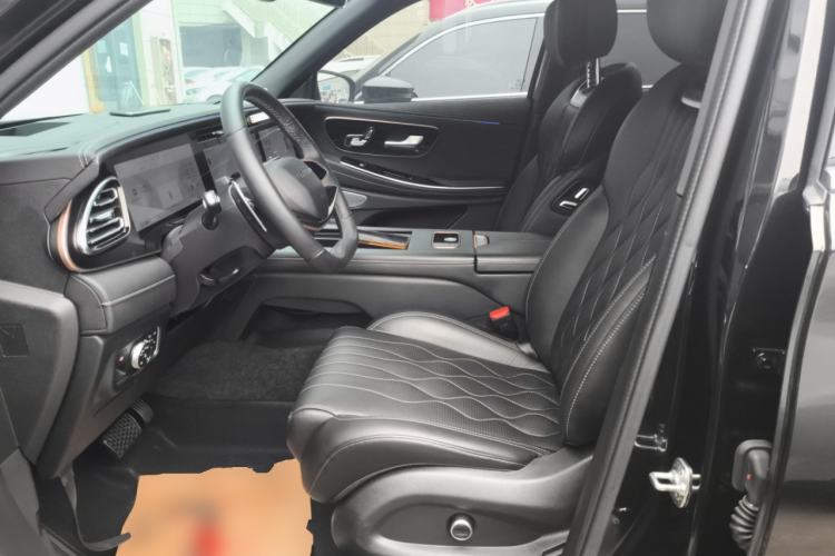 Used  Lanyue 2024 International Edition 400T Four-Wheel Drive Star Prestige 6-Seater
