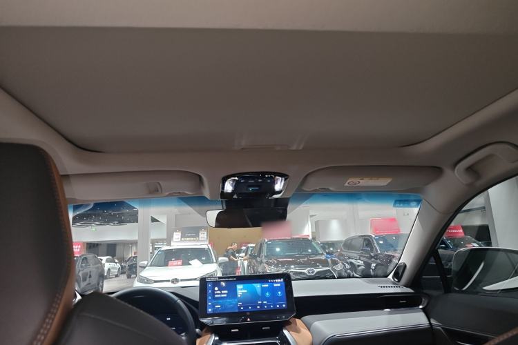 Used Toyota Venza 2023 2.5L Smart Electric Hybrid Dual-Drive Prestige Version
