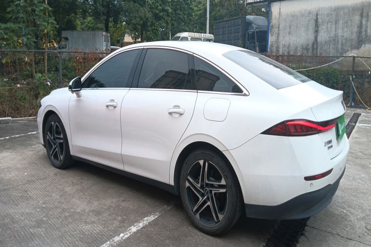 Used Roewe D7 2023 DMH 125km Excellence Edition