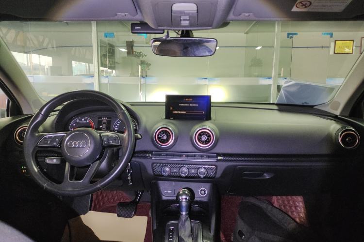 Used Audi A3 2020 Restyled Limousine 35 TFSI Ambition Version China VI
