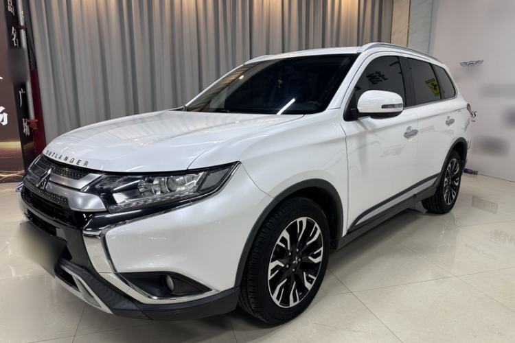 Used Mitsubishi Outlander 2019 2.0L Two-Wheel Drive Comfort Edition 5 Seats China VI Standard