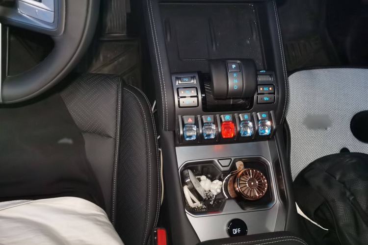 Used  Titanium 3 2025 501KM All-Wheel Drive Intelligent Driving Ultra Version
