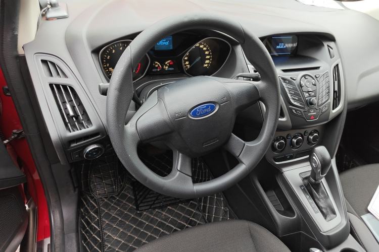 Used Ford Focus 2012 Hatchback 1.6L Automatic Comfort Model
