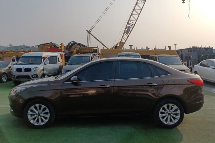 Used Ford Escort 2017 Happiness Edition 1.5L Automatic Fashion Version