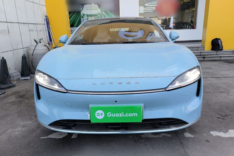 Used Hima Luxeed S7 2025 705 km Pro
