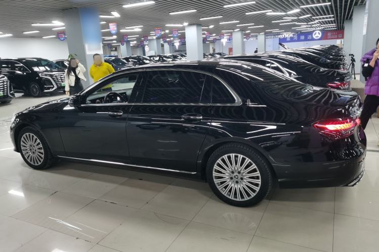 Used Mercedes-Benz E-Class New Energy 2022 Facelift E 350 e L Plug-in Hybrid Sedan
