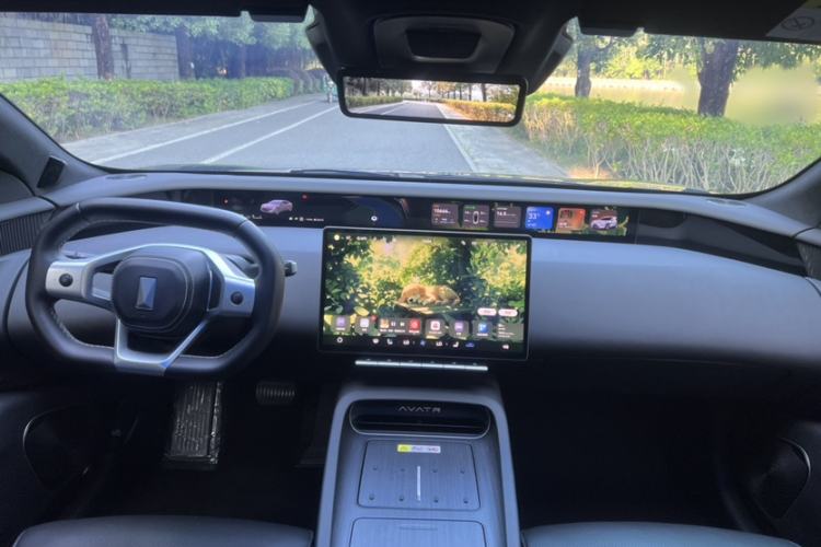 Used  12 2025 Ultra Extended-Range Edition