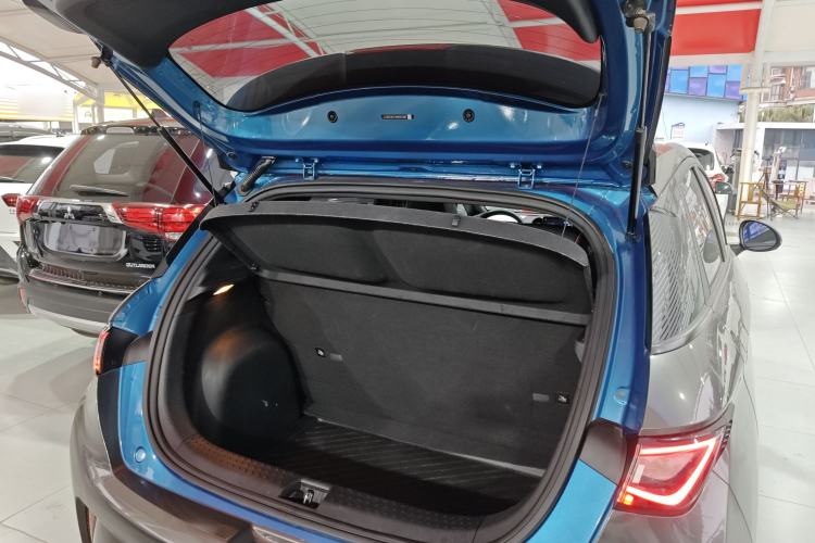 Used BYD Dolphin 2021 405 km Fashion Edition
