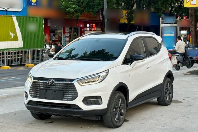 Used BYD Yuan New Energy 2019 EV360 Smart Connect Enjoyment Model
