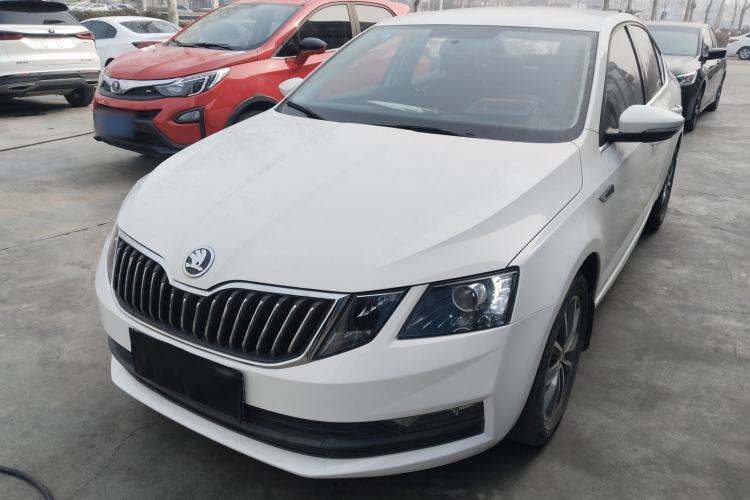 Used Skoda Octavia 2019 1.5L Manual SmartDrive Comfort Edition China V Standard

