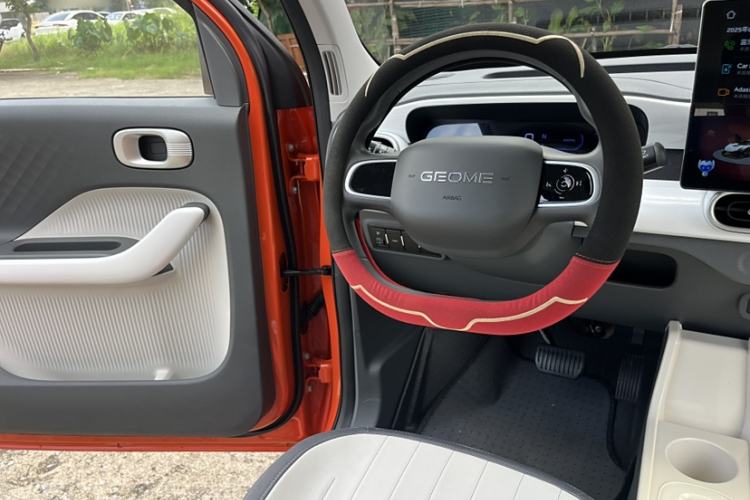 Used  Panda 2025 210km Panda Rider
