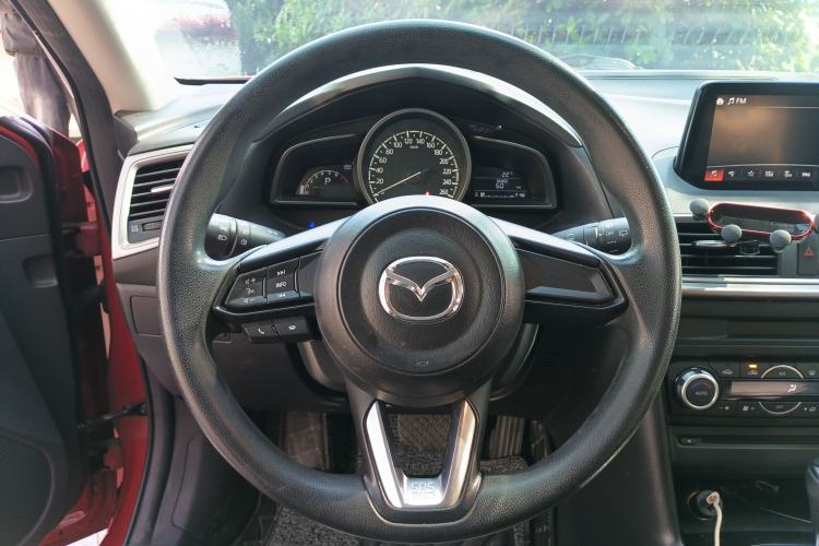 Used Mazda Mazda 3 Axela 2017 Hatchback 1.5L Automatic Luxury Model Emission Standard China V
