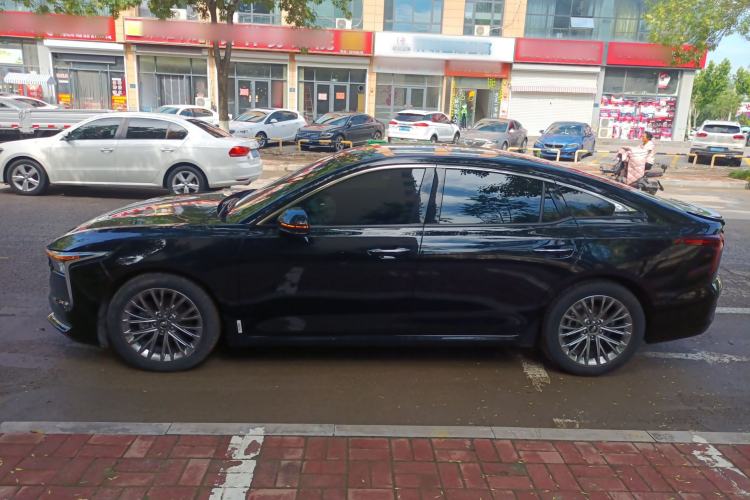 Used Bestune B70 2022 Third Generation 1.5T Automatic Enjoyment Version
