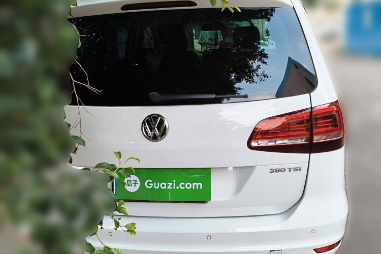 Used Volkswagen Sharan 2018 380TSI Comfort Edition 6-Seater