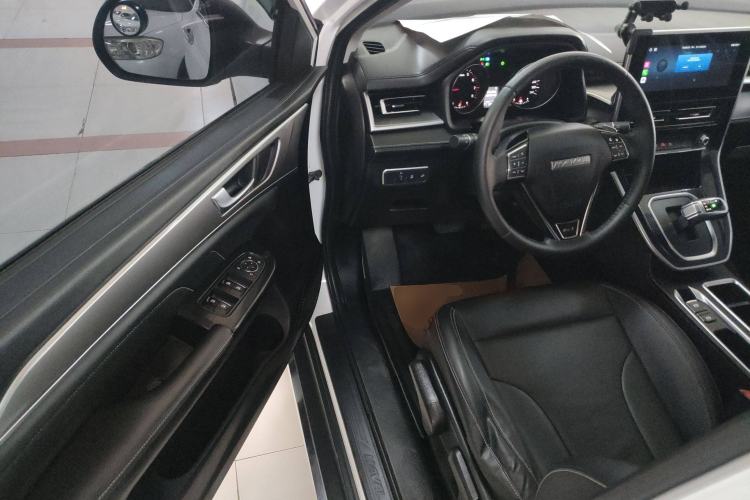 Used Haval M6 2021 PLUS 1.5T DCT Luxury Smart Connectivity Model

