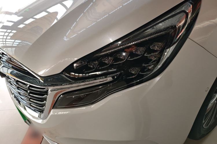 Used Buick GL8 2022 ES Land Cruiser 653T Luxury Model
