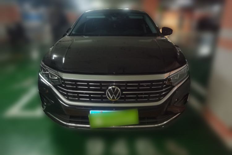 Used Volkswagen Passat 2024 380TSI Luxury Edition
