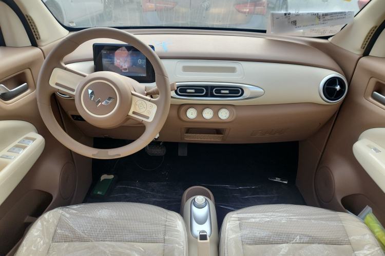 Used Wuling Hongguang MINIEV 2025 Four-Door Version Advanced Edition