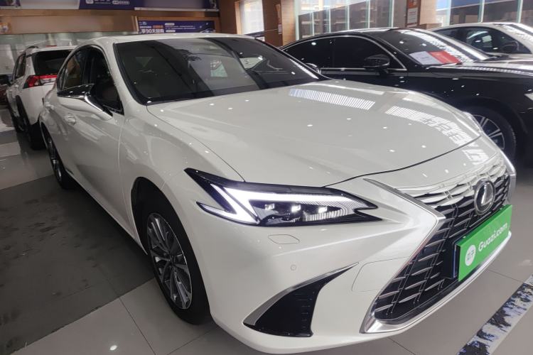 Used Lexus ES 2025 200 Premium Edition
