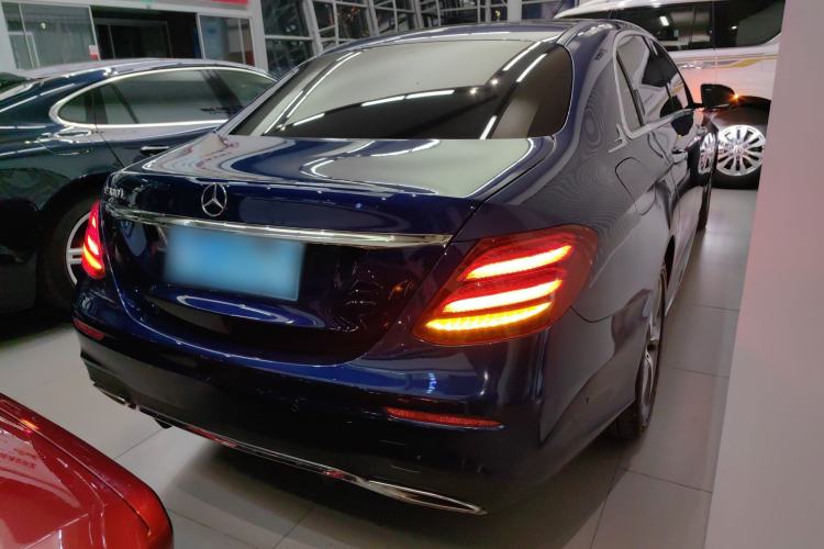 Used Mercedes-Benz E-Class 2018 E 300 L Sporty and Stylish Model
